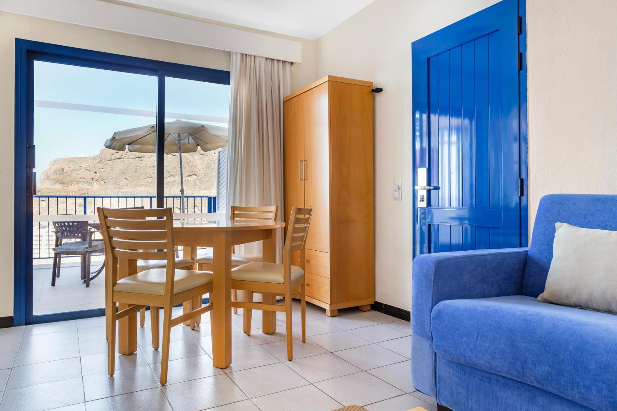Club Cala Blanca Aparthotel Taurito Exteriör bild